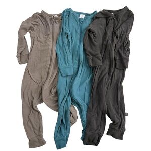 Bundle of Three Ribbed PLAY CONDITION Baby Onesies Full Zip Sleepers 12 Months